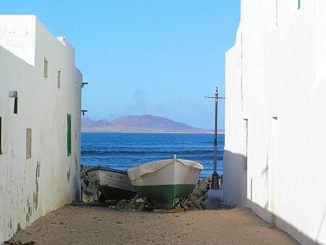 Beautiful Small Bungalow, Amazing Views And Garden Famara Extérieur photo